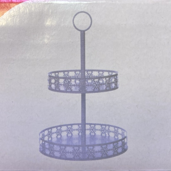 BNIB- Two Tiered Metal Tray- White Snowflake ❄️ Decorative 2-Tiered Tray - Picture 9 of 9